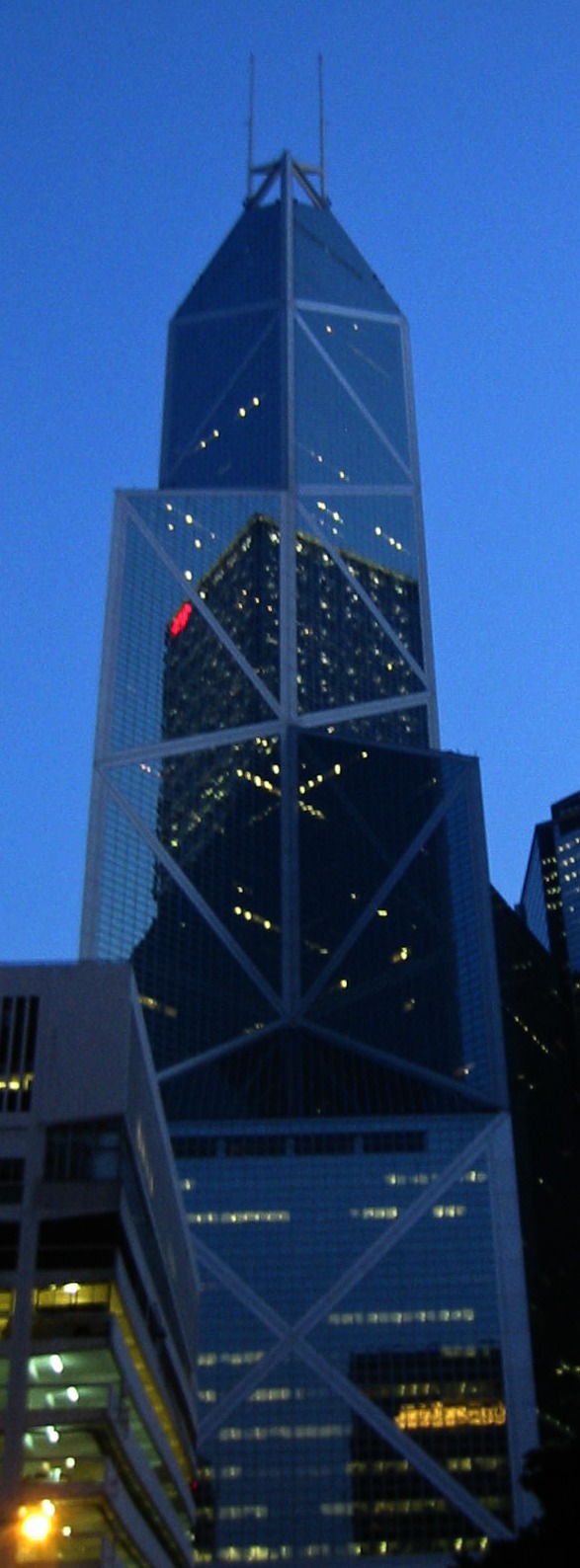 Bank of China at Night - Photo courtesy of Filzstift at Wikimedia Commons