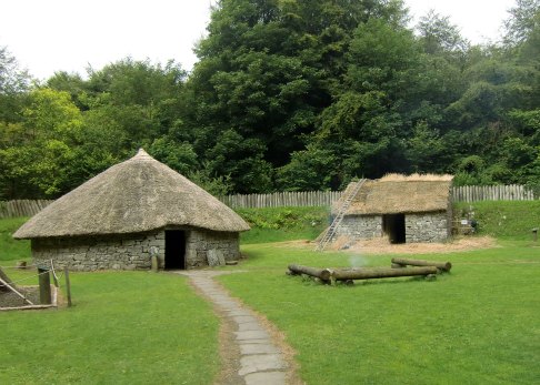 The ringfort at Craggaunowen