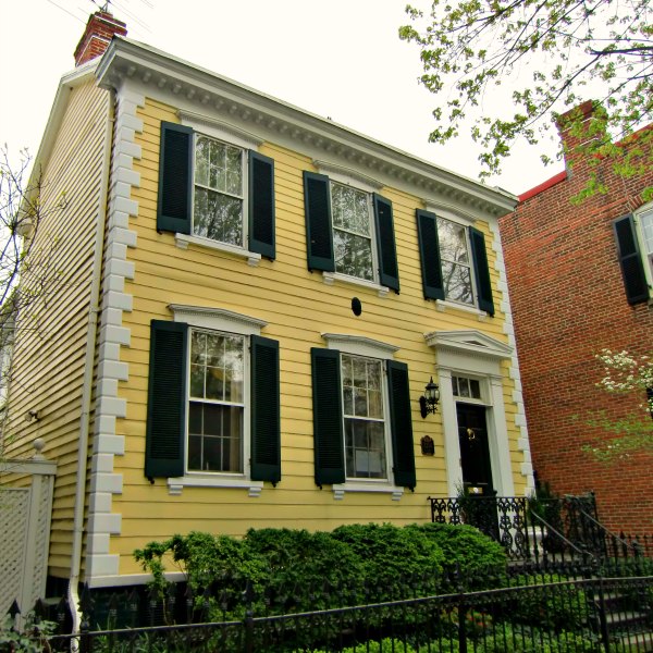 A yellow Federalist home