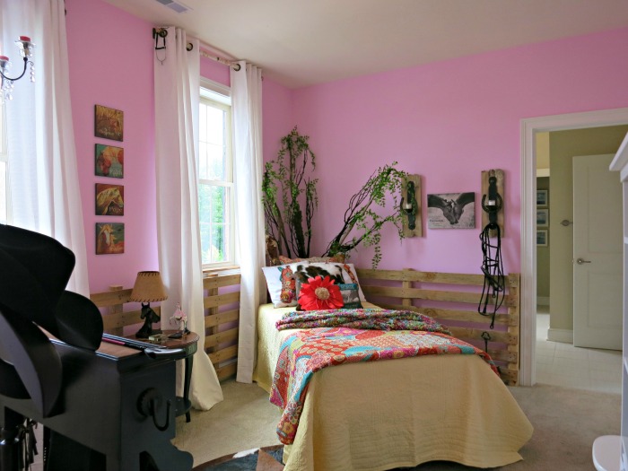The Pink Bedroom in Prism's Neo-Georgian home