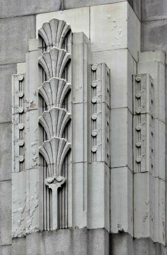 Papyrus design on Art Deco courthouse in Boston, MA