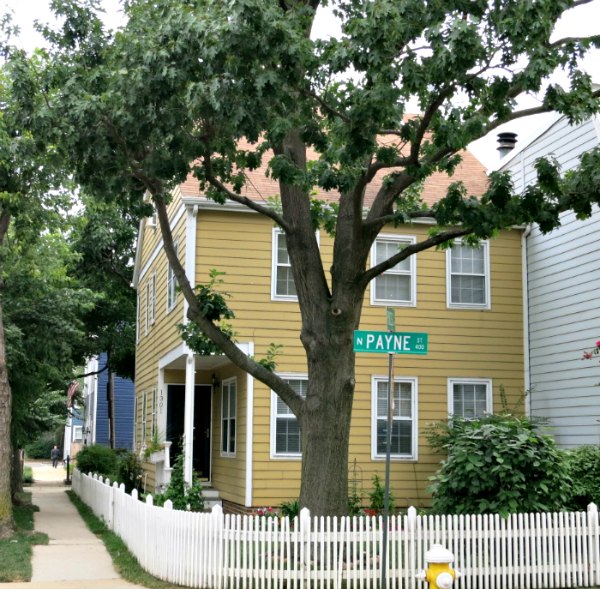 A Mustard Brown and Yellow home in Alexandria