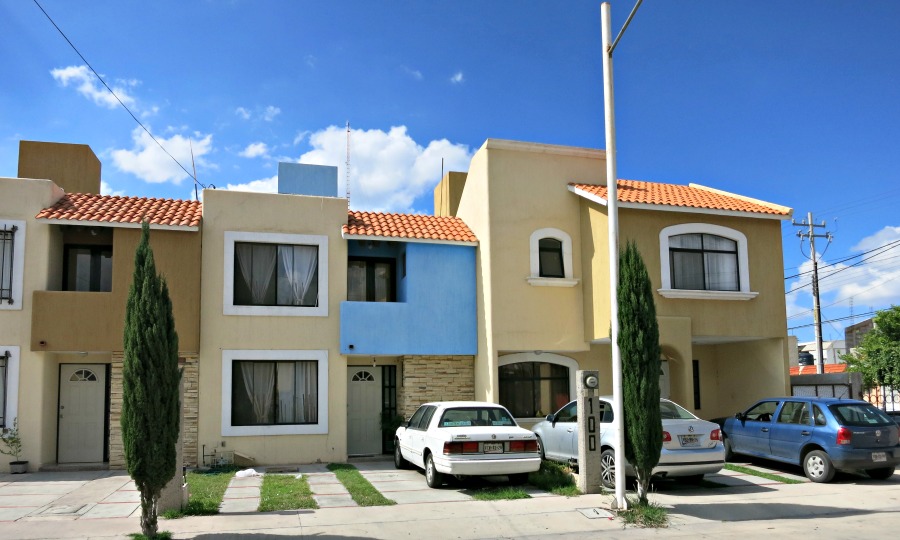 Color blocking is alive and well in Mexico. Homes there often have contrasting colors on different surfaces.